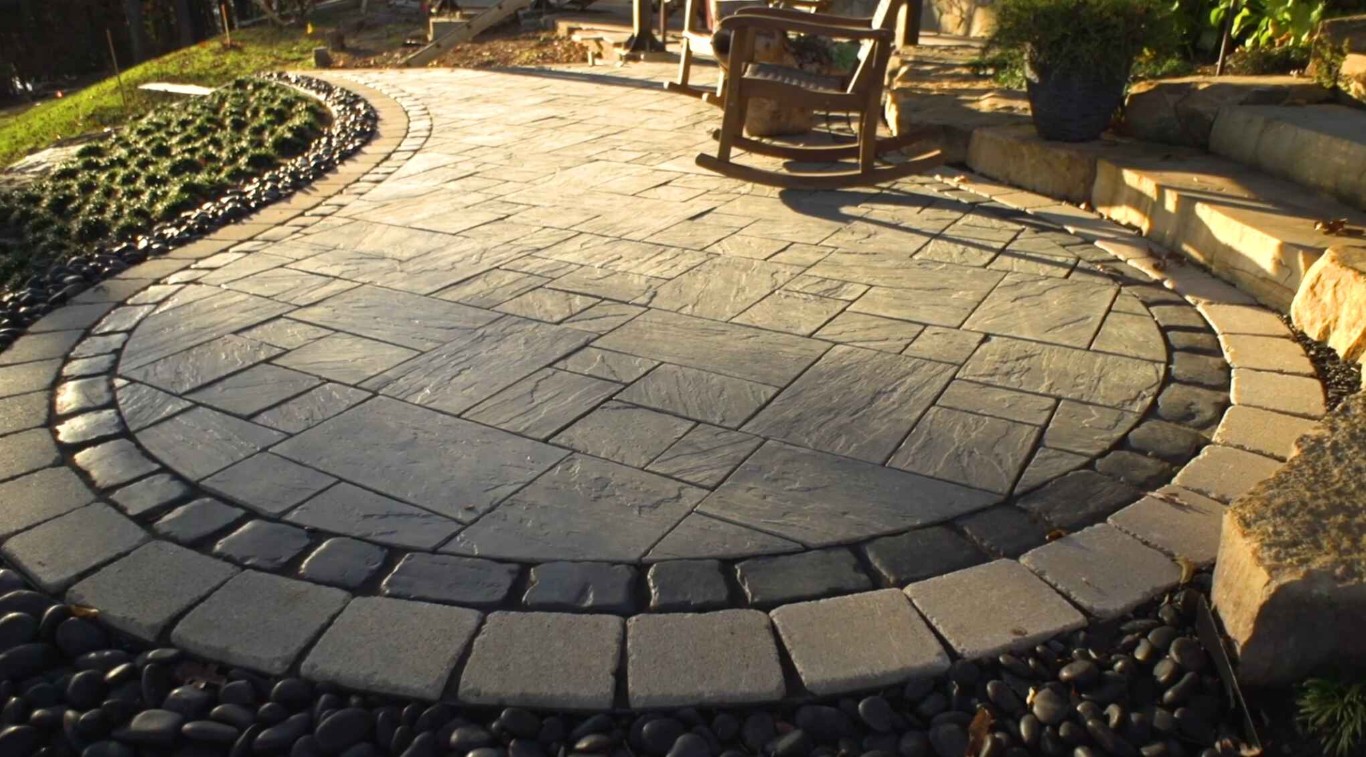 Custom circular paver patio with professional hardscaping in Fontainebleau, FL